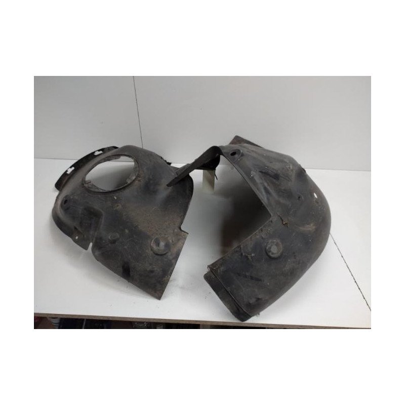 Pare Boue Avant Gauche Renault Megane 2 Phase 1 (1)